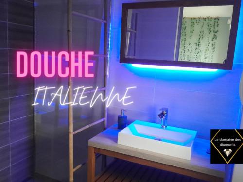 Séjour chez l'habitant Fraisier, du site ledomainedesdiamants 117 rue jean monnet Quérénaing