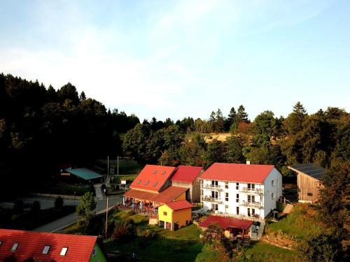 Fränkische Linie - Radspitz-Ferienwohnungen Marktrodach allemagne