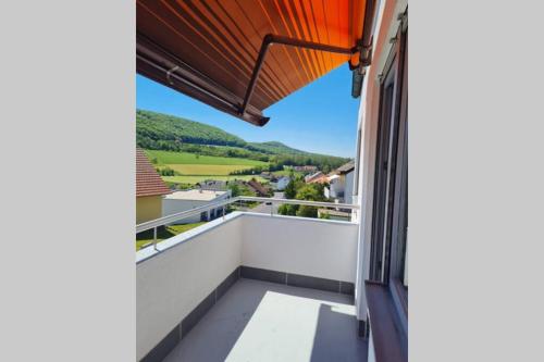 Appartement Fränkische Rhön Wohnung mit Bergblick ツ Oberer Zollweg 26 Bad Kissingen