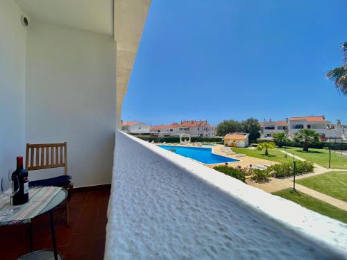 Appartement **Fresh and cosy appt with Pool, Fiber, SportTV** Praceta Jaime Cortesão Edificio Silchoro Ap 410 Albufeira