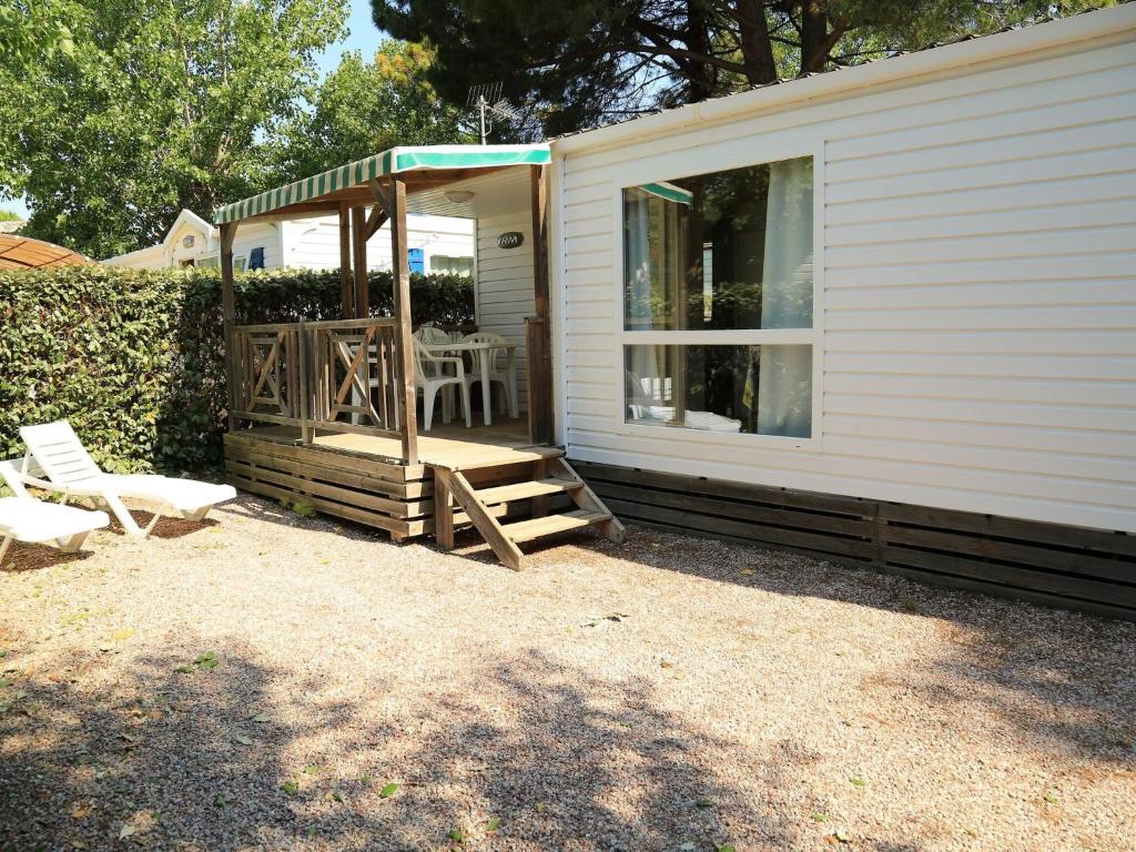 Maison de vacances Friendly campsite near the popular seaside resort of Le Cap d'Agde , 34300 Le Grau-dʼAgde