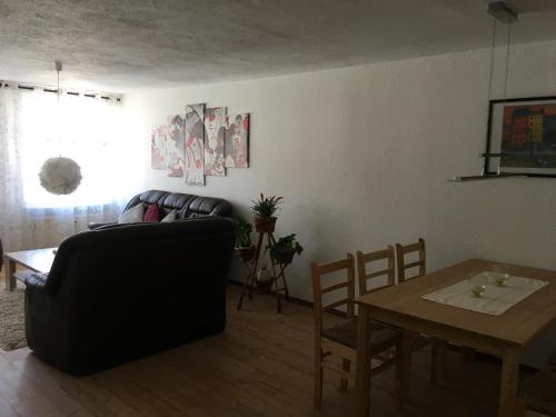 Appartement frühsonnige Innenstadt-Vollkomfort-Wohnung Brunnenstraße 5 Zittau