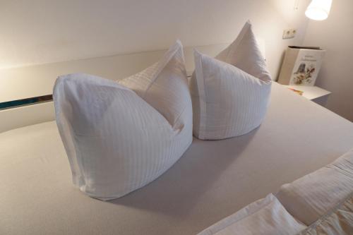 B&B / Chambre d'hôtes Frühstückspension Mayer-Schiller 1 Bogener Straße Bernried am Starnberger See