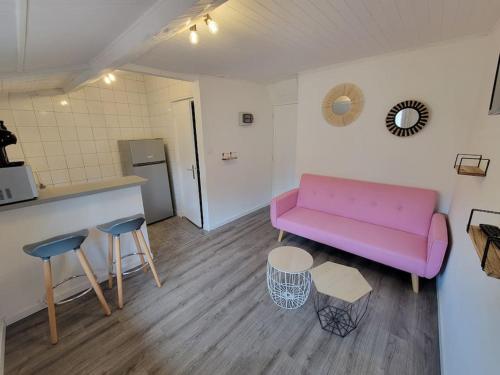 Fully equipped apartment 2 to 4 beds Marseille france