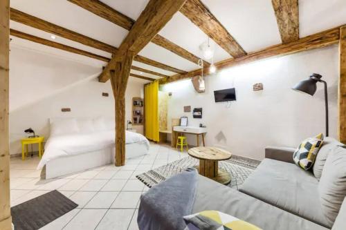 Fun Studio - Lit King Size Colmar france