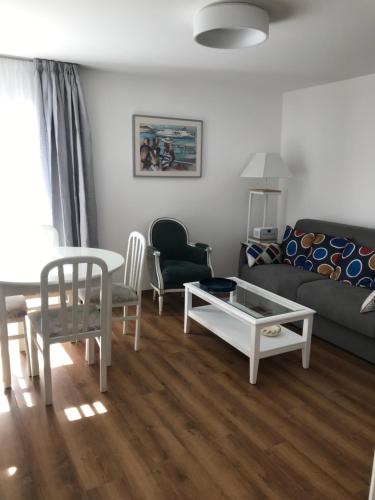 Appartement FUNTANA NOVA place de la fontaine Piana