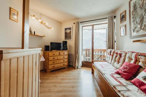 Furnished studio at the foot of the slopes with a balcony & mountains view Saint-Gervais-les-Bains france