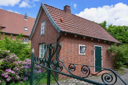 Maison de vacances Gaestehaus Altes Land Bayer Bergfried 3 Guderhandviertel