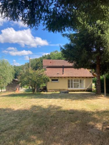 Garden Cottage Rancon france