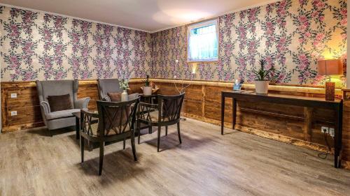 Hôtel Garni Hotel Rödelheimer Hof Friedrich-Kahl-Str. 22a Francfort-sur-le-Main