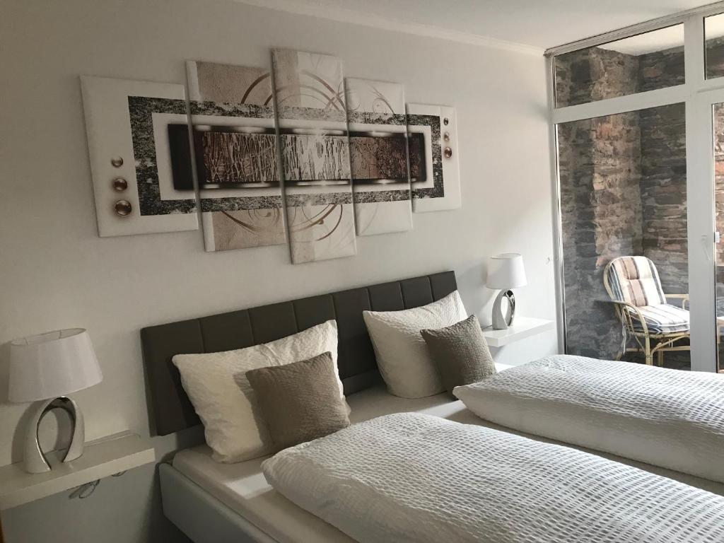 Maison d'hôtes Gast und Weinhof Beim Schneemann Brühlstraße 2, 56812 Valwig