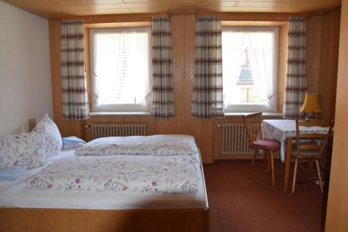 B&B / Chambre d'hôtes Gästehaus Adler Albtal 15 Immeneich St. Blasien