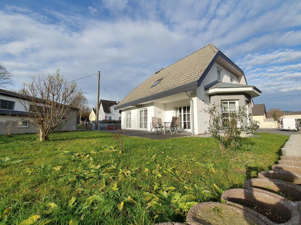 Maison de vacances Gästehaus Alte Giesserei Dieter-Trennheuser-Strasse 4, 56170 Bendorf