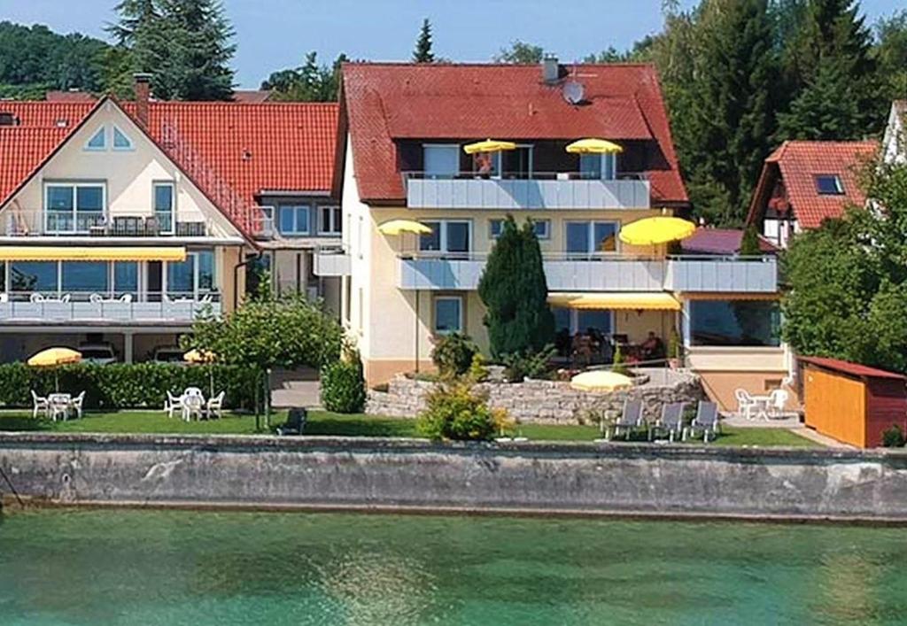 Maison d'hôtes Gästehaus am Bodensee Seestraße West 23 a, 88090 Immenstaad am Bodensee