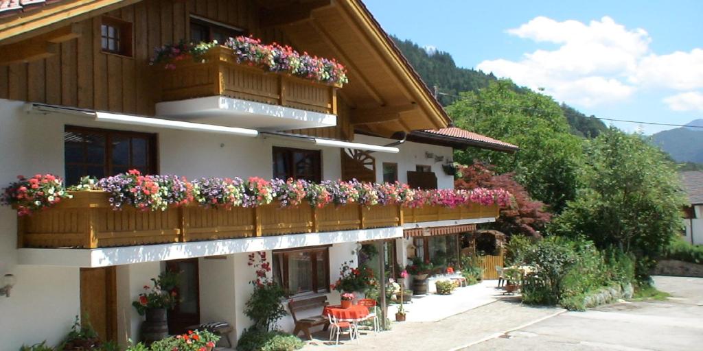 Maison d'hôtes Gästehaus Amort Auf der Reiten 3, 83486 Ramsau bei Berchtesgaden