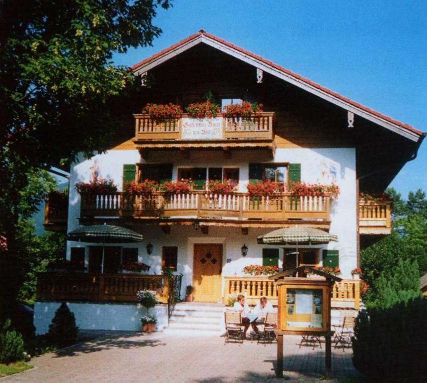 Appartements Gästehaus Baier am Bad Adrian-Stoop-Str. 36, 83707 Bad Wiessee