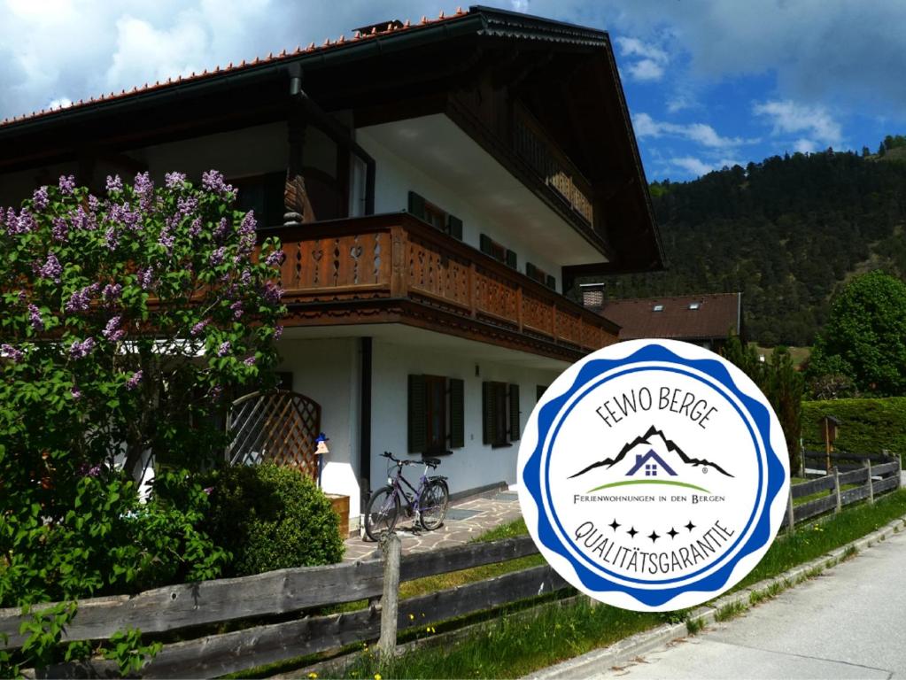 Appartements Gästehaus Bergblick 4 Wettersteinstraße, 82499 Wallgau