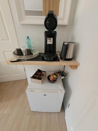 Maison d'hôtes Gästehaus Burgberg, Weinhaus Fries Moselufer 6 Kattenes