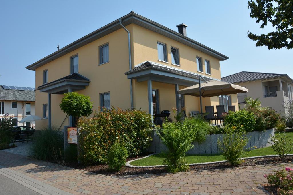 Maison d'hôtes Gästehaus Dolce Vita Unterfeld 13, 77977 Rust