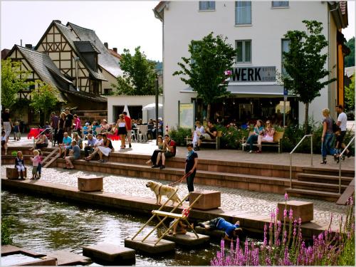 Maison d'hôtes Gästehaus Eschers Eiswerk Messeplatz 10 Annweiler am Trifels