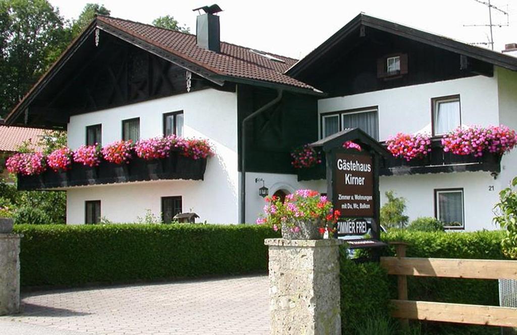 Maison d'hôtes Gästehaus Kirner - Bad Feilnbach Waldweg 21, 83075 Bad Feilnbach