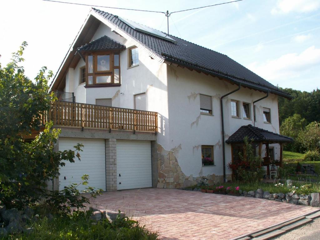 Maison d'hôtes Gästehaus Lara Im Bungert 1, 53518 Wimbach