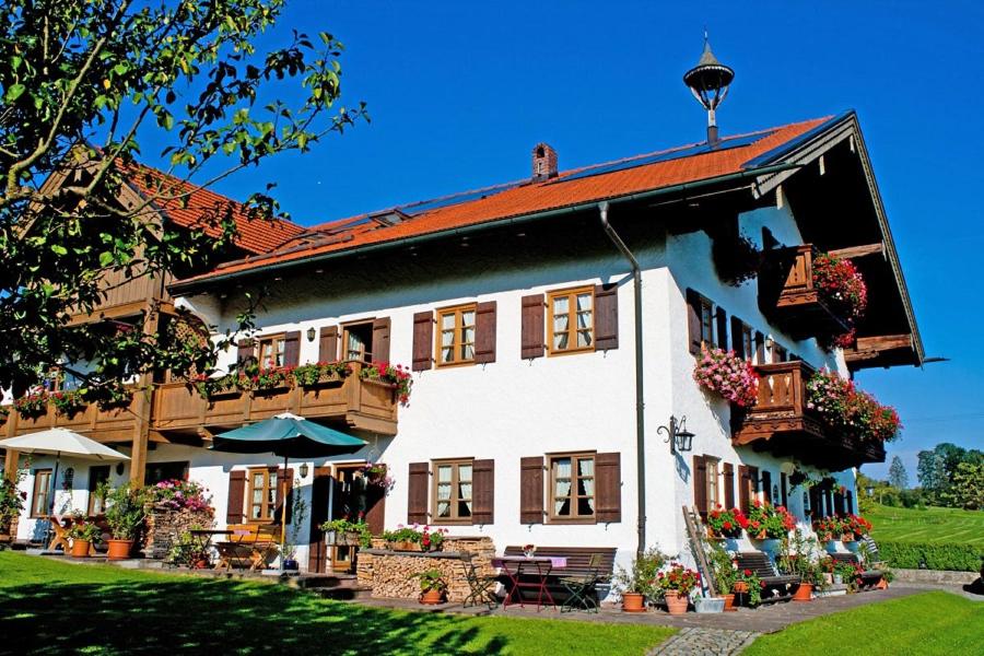 Maison d'hôtes Gästehaus Lechner Aschauerstraße 85, 83233 Bernau am Chiemsee