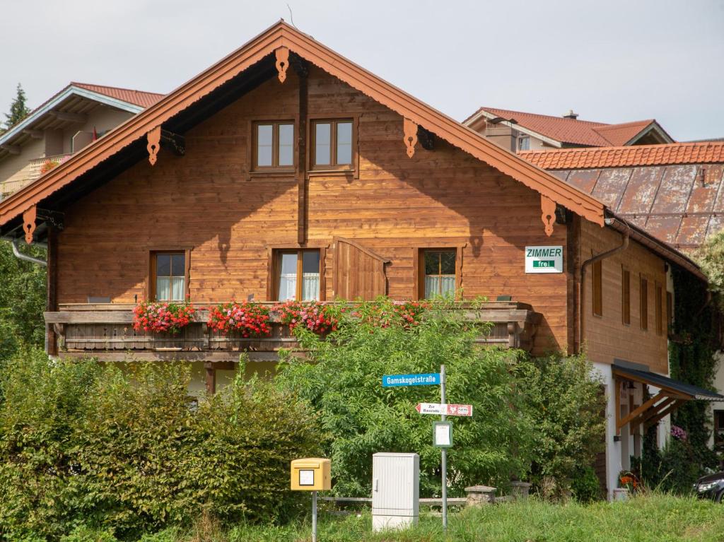 Maison d'hôtes Gästehaus Madsack - Chiemgau Karte Ecker Straße 11, 83334 Inzell