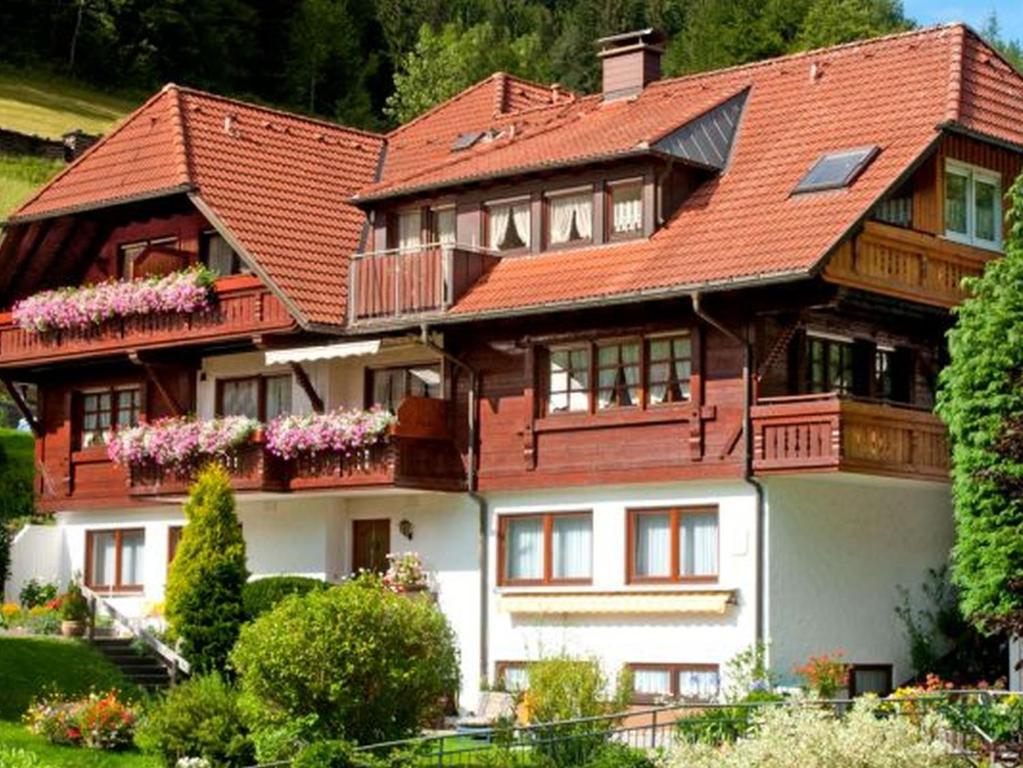 Appartements Gästehaus Maria Reichenbachstraße 12, 77776 Bad Rippoldsau-Schapbach