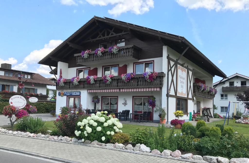 Maison d'hôtes Gästehaus-Pension Keiss Hauptstrasse 14, 87659 Hopferau