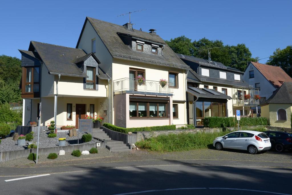 Maison d'hôtes Gästehaus Petra Hubertushöhe 4, 54539 Ürzig