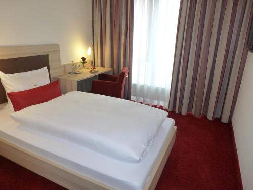 Hôtel Gästehaus Rössle Waiblinger Straße 4 Weinstadt