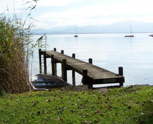 Appartements Gästehaus Strobl am See Chiemseestraße 31 Gstadt am Chiemsee