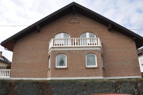 Maison d'hôtes Gästehaus Ullmannshof Wasenstrasse 27 Kirchheim am Neckar