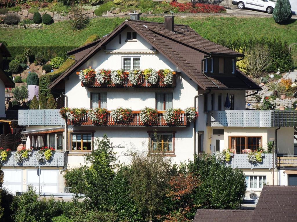 Maison d'hôtes Gästehaus und Ferienwohnung Bächle Leopoldstrasse 5, 77740 Bad Peterstal-Griesbach