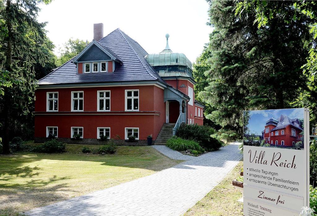 Maison d'hôtes Gästehaus Villa Reich Weinbergstraße 10, 15907 Lübben