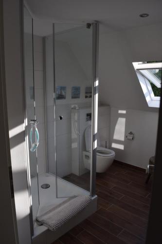 B&B / Chambre d'hôtes Gästehaus Voyage 34 Hinterburg Neumagen-Dhron