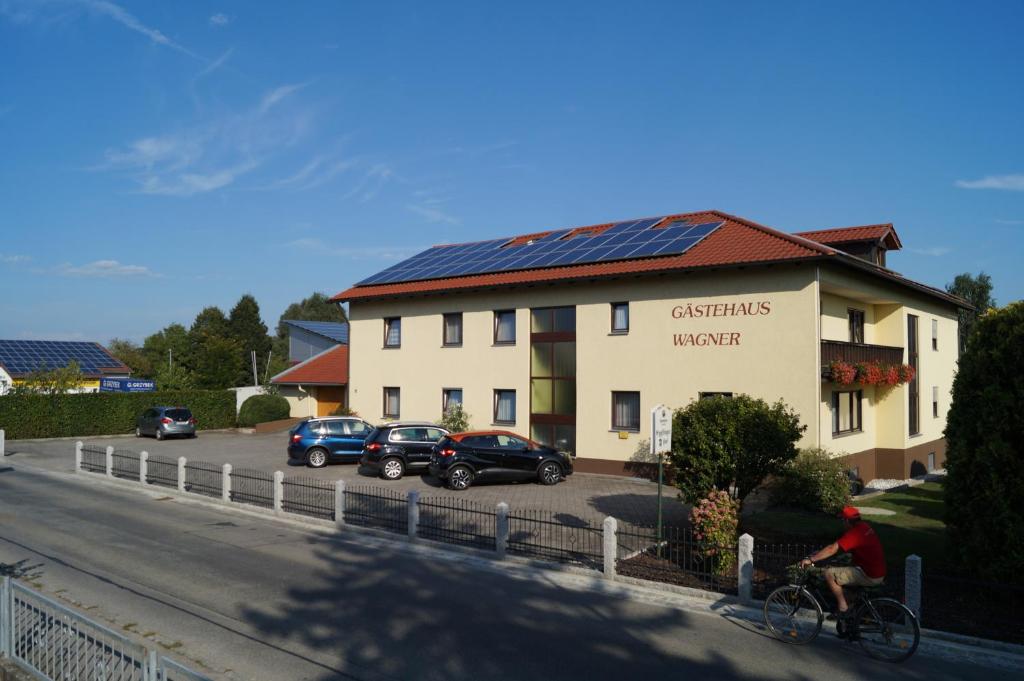 Maison d'hôtes Gästehaus Wagner Obere Inntalstr. 15, 94072 Egglfing