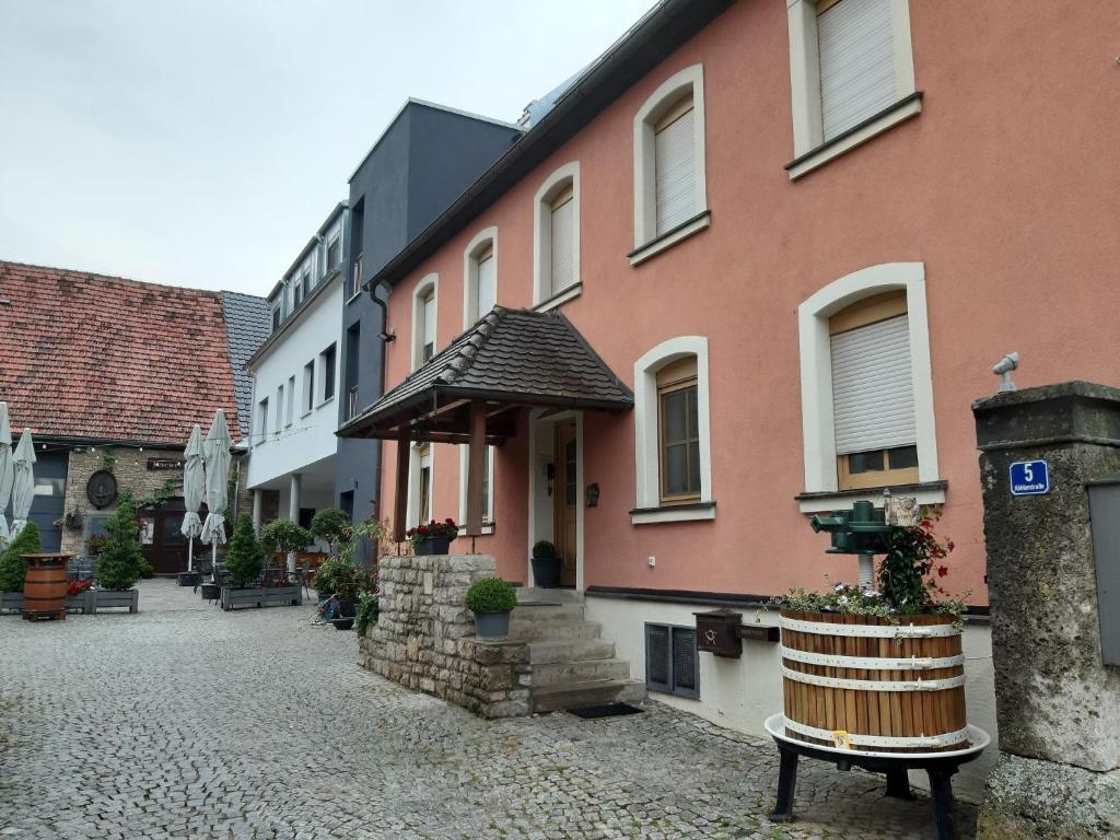 Maison d'hôtes Gästezimmer Düll 5 Köhlerstraße, 97337 Dettelbach