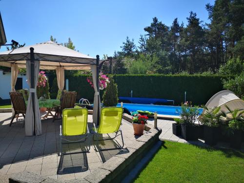 Gästezimmer im bewohnten EFH mit Pool und Garten Ziltendorf allemagne