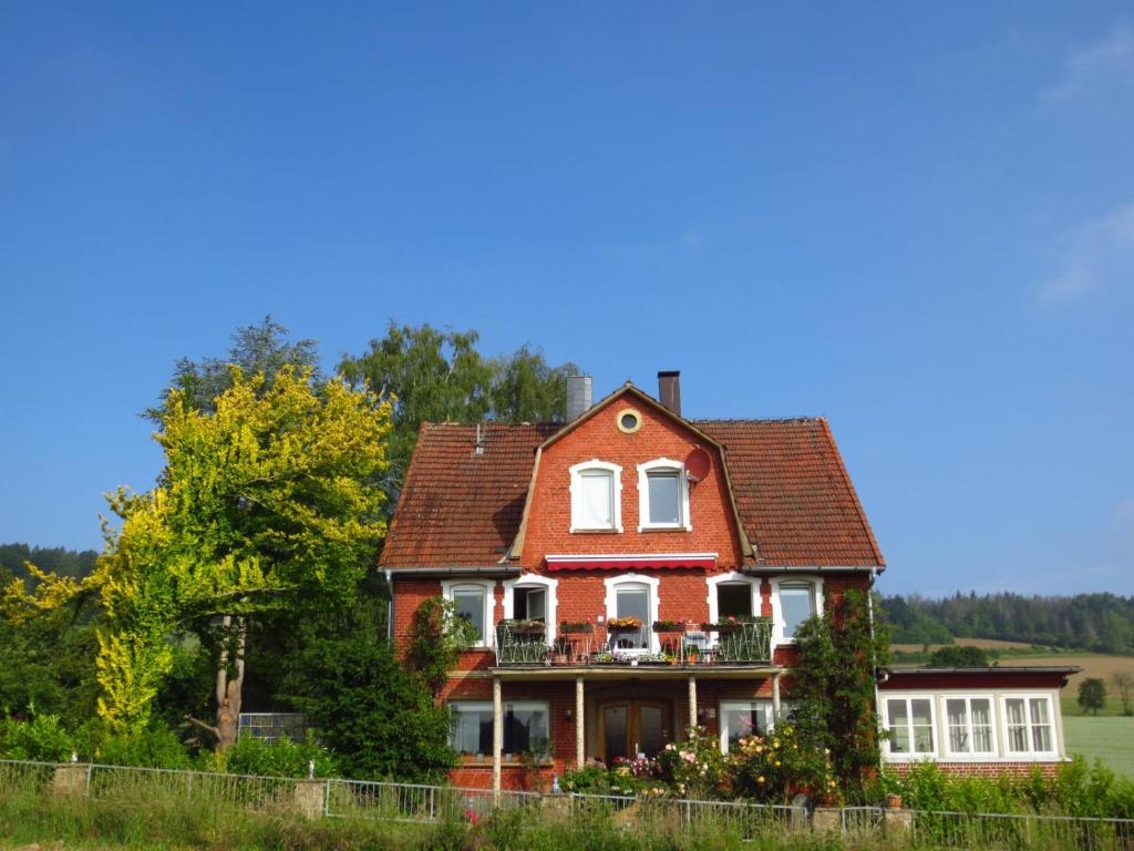Appartements Gästezimmer im Freudenthal Lange Str. 6, 32699 Extertal