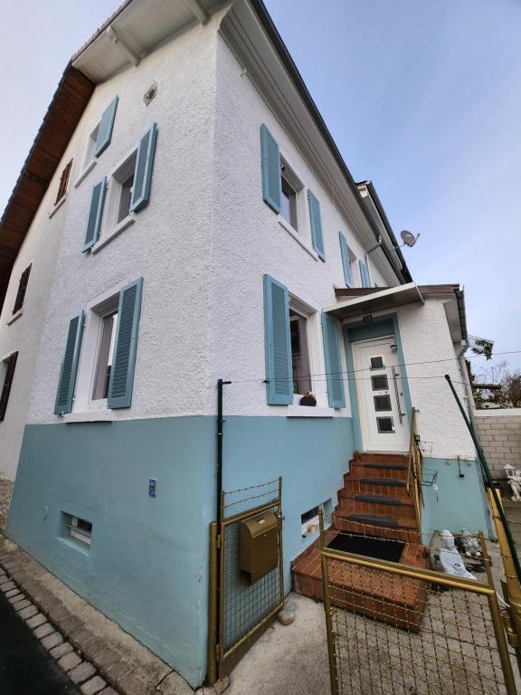 Séjour chez l'habitant Gästezimmer Sakowski Kanderner Straße 13, 79539 Lörrach