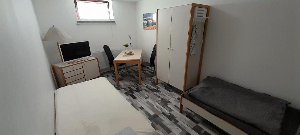 Séjour chez l'habitant Gästezimmer Salzgitter II in Wolfenbüttel 51 Goslarsche Straße Souterrain-Wohnung, 38304 Wolfenbüttel