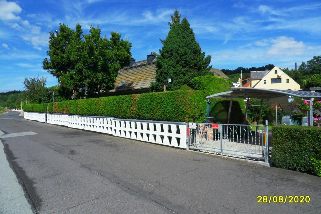 B&B / Chambre d'hôtes Gästezimmer Zittau Untere Bergstr. 4, 02763 Zittau