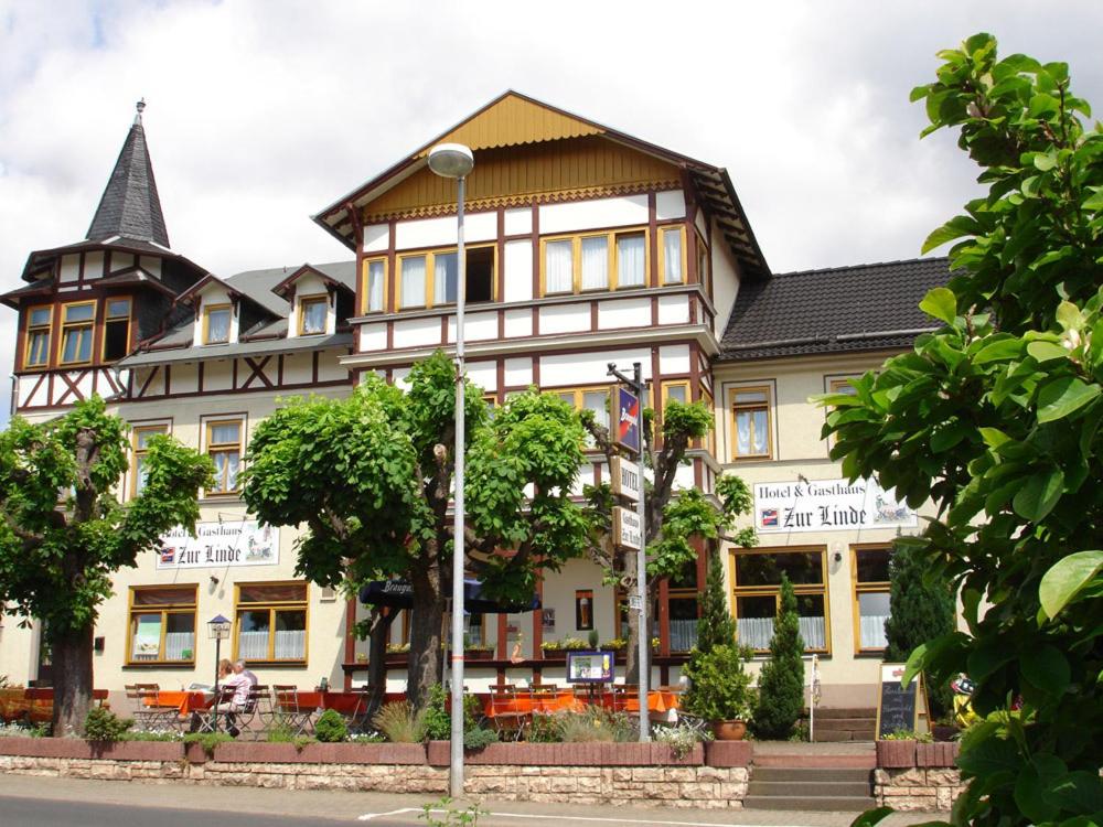 Hôtel Gasthaus & Hotel Zur Linde Rennsteigstrasse 30, 99894 Friedrichroda
