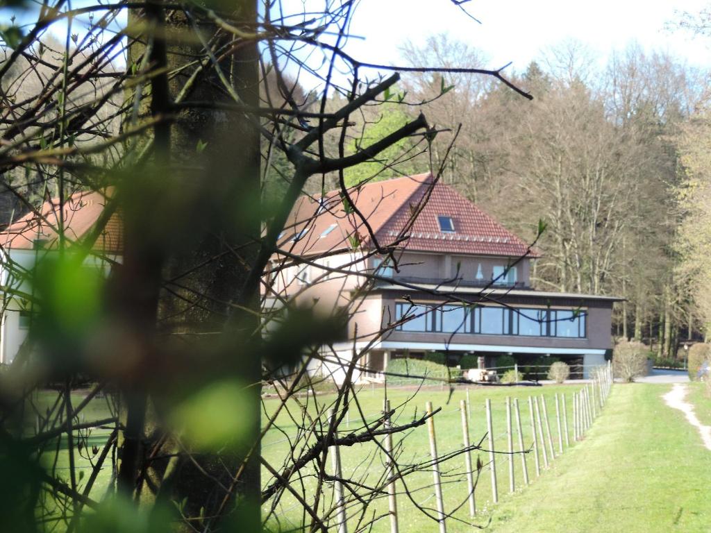 Hôtel Gasthaus zum Dörenberg Osnabrücker Straße 145, 49186 Bad Iburg