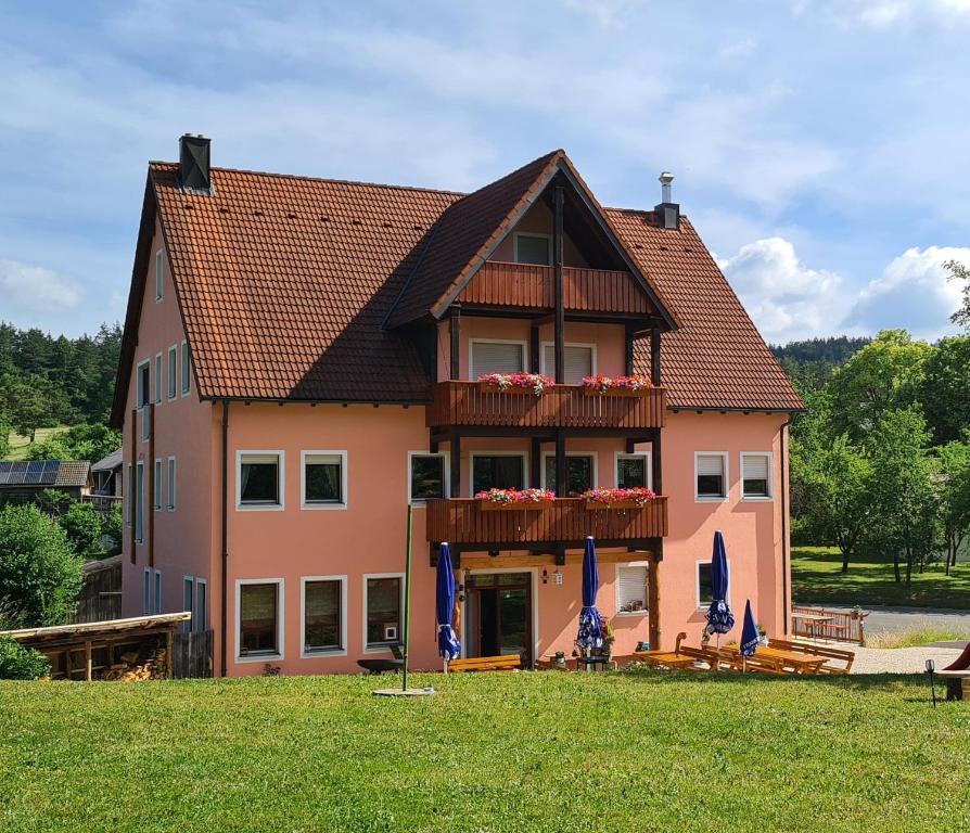 Appartements Gasthaus Zum Schneider Mandlau 11, 91278 Pottenstein