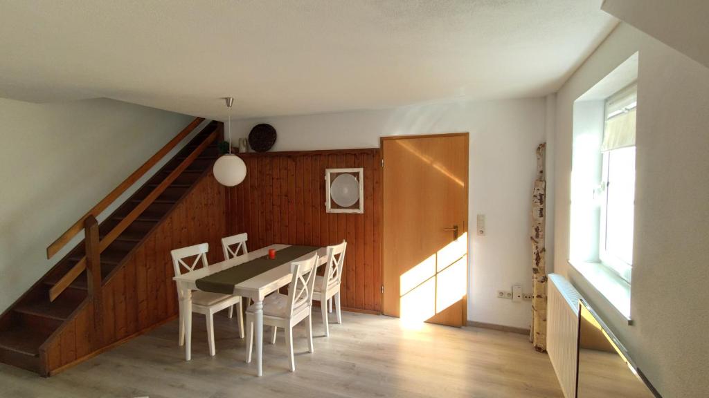 Appartement Gasthof Adler Ferienwohnung 10 Heinrich-Sinz-Straße, 89335 Ichenhausen