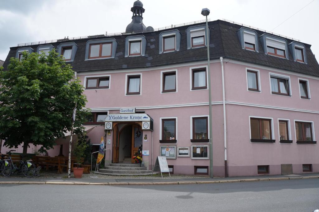 Maison d'hôtes Gasthof Goldene Krone Bahnhofstrasse 18, 95152 Selbitz