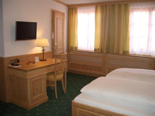 Hôtel Gasthof & Hotel Jägerwirt Hofmarkstr. 5 Aufhofen